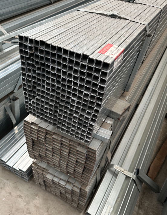 鄂尔多斯现货供应30*50*2镀锌方管50*80*3.0 20*20*1.5 20*40*2.0规格齐全